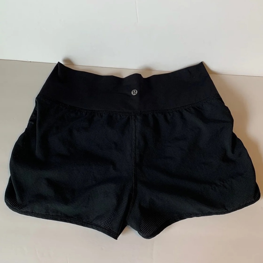 Lululemon high rise shorts